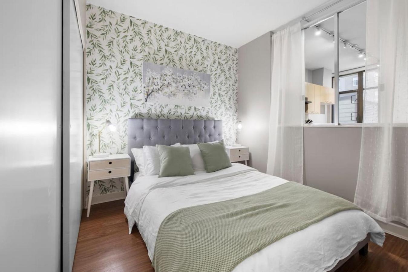 וונקובר Top Floor Unit On Granville Strip Yaletown Area מראה חיצוני תמונה